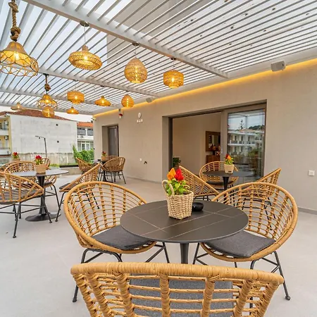 Niso Apartment Skiathos Town