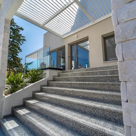 Niso Apartment Skiathos Town