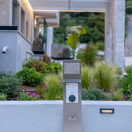 公寓 Niso 斯基亚索斯镇